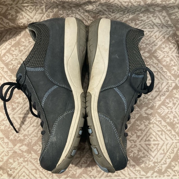 DANSKO PROFESSIONAL SZ 41 Paisley Slip Resistant  Vibram Sole Lace Up Sneakers - Picture 6 of 11